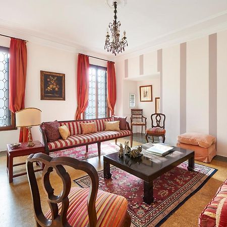 Ca' Fenice, Charming Apartment In San Marco, Sleep 7 Venesia Bagian luar foto
