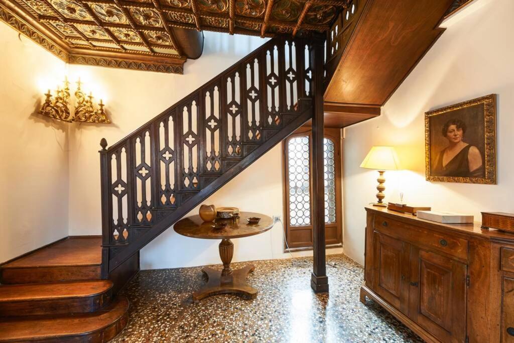 Ca' Fenice, Charming Apartment In San Marco, Sleep 7 Venesia Bagian luar foto