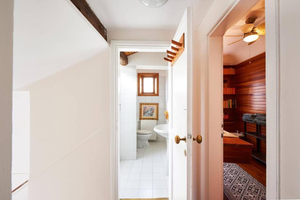 Ca' Fenice, Charming Apartment In San Marco, Sleep 7 Venesia Bagian luar foto